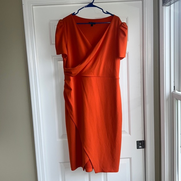 EXPRESS DRESS | Only wore once amazing express dress for any occasion! - Picture 1 of 3